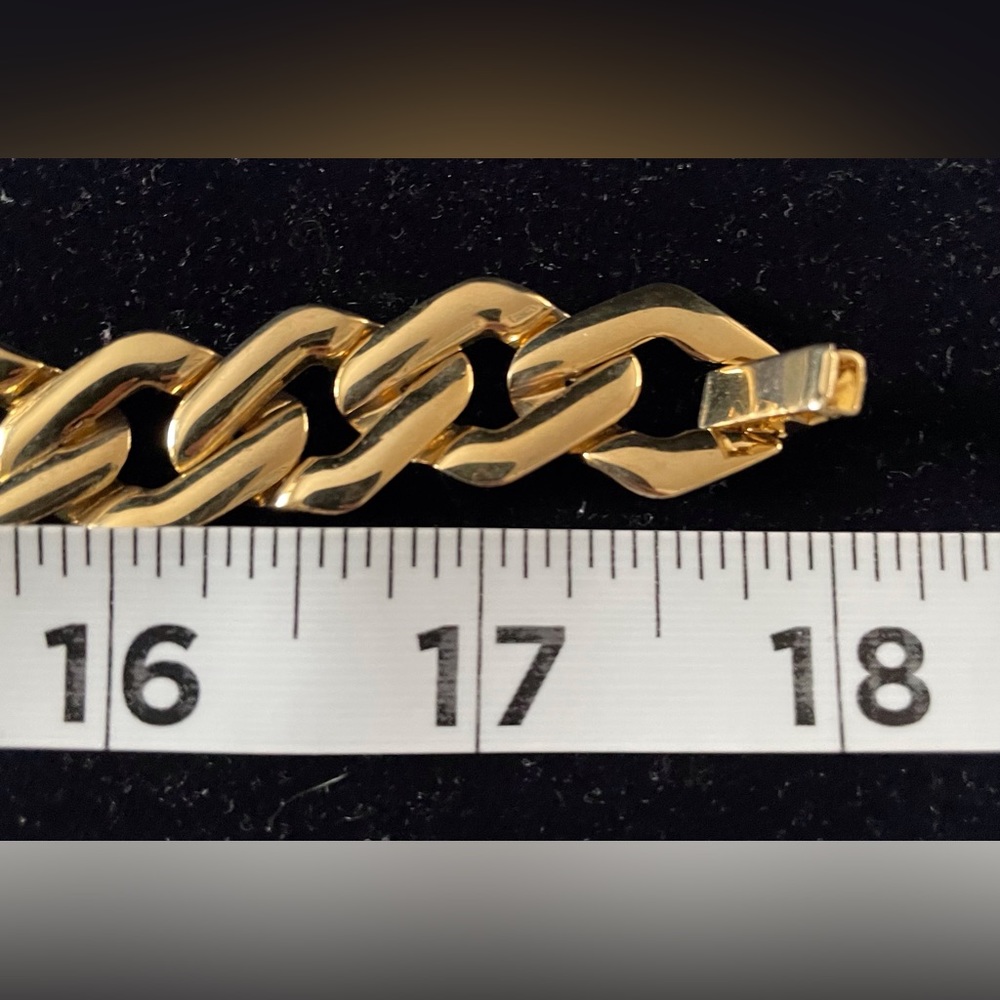 Chain necklace - Picture 3 of 3